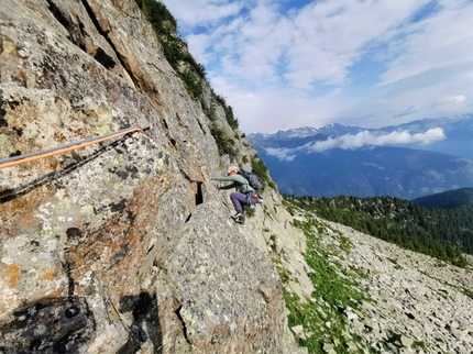 Cima del Pradać, Valle di Barco, Val di Sole, Gianni Trepin - Sul primo tiro di Via Tonji Special, Spallone est della Cresta del Pradac (Valle di Barco, Val di Sole)