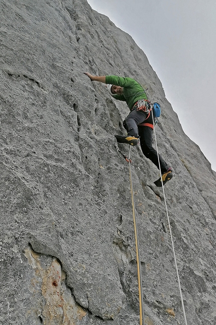 Bepino, Cima Uomo, Brenta Dolomites, Rolando Larcher, Michele Cagol - Bepino on Cima Uomo (Brenta Dolomites): RP day, Michele Cagol climbing pitch 6