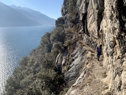 Luis Sepúlveda, Cima Woody, Lago di Garda, Paolo Baroldi, Marco Pellegrini, Jacopo Pellizzari, Francesco Salvaterra - La via Luis Sepúlveda alla Cima Woody, Lago di Garda