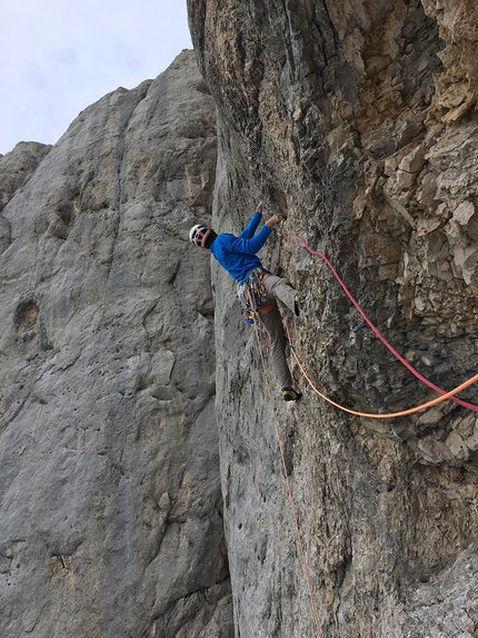 Marmolada, Dolomites, Hansjörg Auer, Much Mayr, Ultimo Tango - Much Mayr starting up pitch 6 of Ultimo Tango on Marmolada, Dolomites