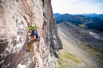 Nemuel Feurle tames Sangre de Toro on Rote Wand in Austria