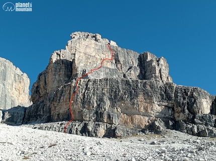 Via Serenella, Crozzet del Rifugio, Val d’Ambiez, Dolomiti di Brenta - Il Crozzet del Rifugio in Val d’Ambiez (Dolomiti di Brenta) e il tracciato della Via Serenella