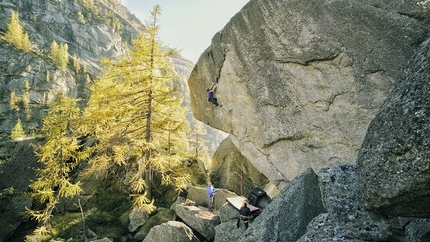 Jacopo Larcher adds two difficult trad climbs to Valle dell’Orco, Italy