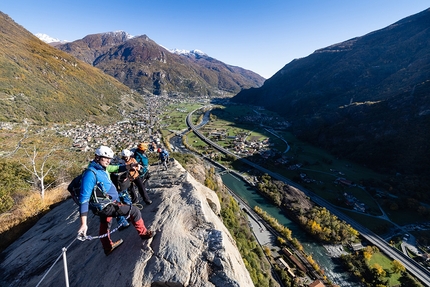 Climbing Park Balteo, Donnas - Sulla Via Ferrata delle Peredrette al Climbing Park Balteo di Donnas