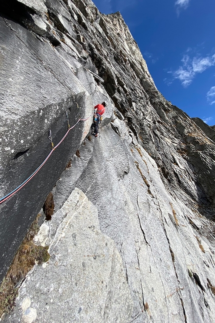 Heimatbühne sul Monte Magro (Vedrette di Ries) per Manuel e Simon Gietl