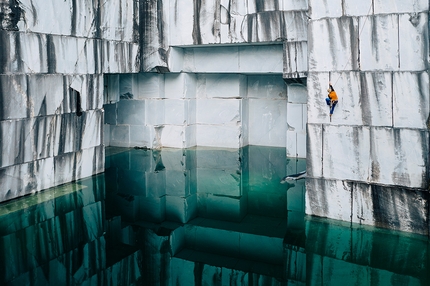 Red Bull Illume 2021 - Red Bull Illume 2021: Federico Ravassard, Category Finalist 2021 Playground by WhiteWall. Marzio Nardi climbing in the marble quarries at Carrara, Italy