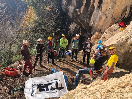 Mondo Perduto, Drytooling - Durante lo stage di inaugurazione del Mondo Perduto a Guarcino nel Lazio, dicembre 2021