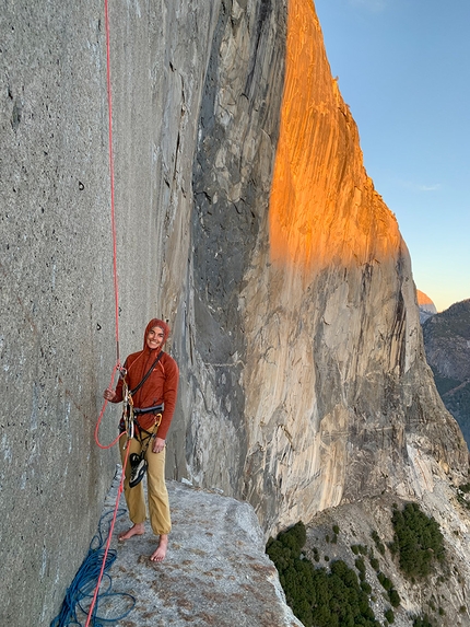 The Nose, El Capitan, Yosemite, Stefano Ragazzo, Silvia Loreggian - Silvia Loreggian on Cap Tower at sunset, El Capitan, Yosemite