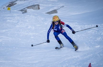 Axelle Gachet Mollaret e Xavier Gachet vincono l'Individual di sci alpinismo sul ghiacciaio Presena