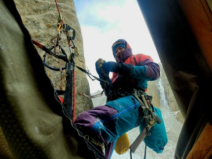 Uli Biaho Gallery, Trango, Karakorum, Pakistan, Damian Bielecki, Marcin Tomaszewski - Frozen Fight Club on Uli Biaho Gallery, Trango, Karakorum, Pakistan (Damian Bielecki, Marcin Tomaszewski 05- 16/12/2021)