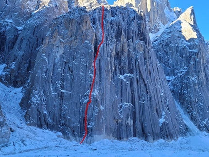 Uli Biaho Gallery, Trango, Karakorum, Pakistan, Damian Bielecki, Marcin Tomaszewski - Uli Biaho Gallery (Trango, Karakorum, Pakistan) and the line of Frozen Fight Club, established by Damian Bielecki, Marcin Tomaszewski 05- 16/12/2021