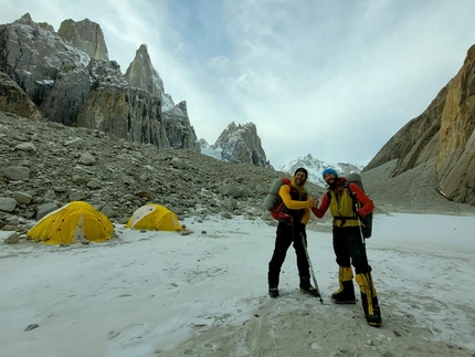 Uli Biaho Gallery, Trango, Karakorum, Pakistan, Damian Bielecki, Marcin Tomaszewski - Frozen Fight Club su Uli Biaho Gallery, Trango, Karakorum, Pakistan (Damian Bielecki, Marcin Tomaszewski 05- 16/12/2021)