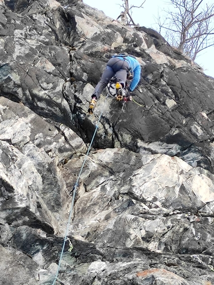 Falesia Mussa Dry, Pian della Mussa, Val d’Ala di Lanzo - Dry tooling alla Falesia Mussa Dry al Pian della Mussa, Val d’Ala di Lanzo