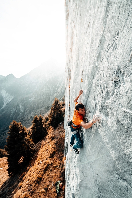 Alessandro Zeni, Eternit - Alessandro Zeni climbing Eternit, Baule (Dolomites) on 02/11/2021