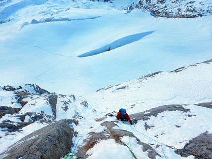 Cima Busazza, Adamello – Presanella, Strapazzati dalla Luna Piena, Emanuele Andreozzi, Matteo Faletti, Francesco Nardelli - Strapazzati dalla Luna Piena alla Cima Busazza (Adamello – Presanella) aperta da Emanuele Andreozzi, Matteo Faletti, Francesco Nardelli il 17/12/2021