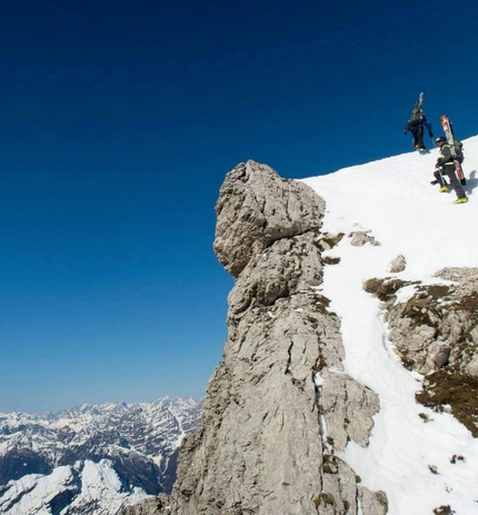 Dolomiti sci ripido, Francesco Vascellari - Cima Laste 2555m, Parete Nord, nel gruppo delle Dolomiti d'Oltre Piave (Francesco Vascellari, Loris De Barba, Tiziano Canal, Davide D'Alpaos 08/04/2021).