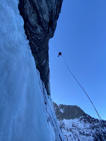 La bella e la bestia, Valle Albigna, Val Bregaglia - La bella e la bestia in Valle Albigna, Val Bregaglia (Tom Bärfuss, David Hefti, Marcel Schenk)