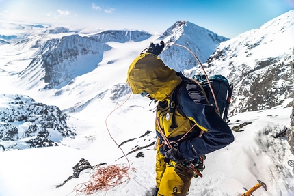 Freedom To Explore, Jackie Paaso - Freedom To Explore:the adventure of the 12 highest mountains in Sweden