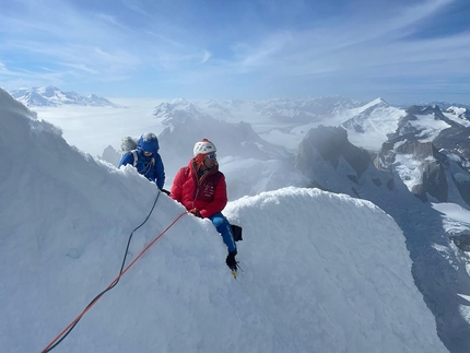 Cerro Torre, Patagonia, Roger Schäli, Mario Heller, Pablo Pontoriero - Cerro Torre, Patagonia: Roger Schäli and Pablo Pontoriero climbing the West Face Ragni Route