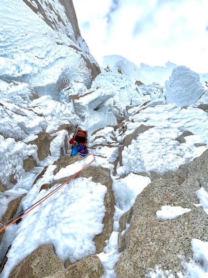 Cerro Torre, Patagonia, Roger Schäli, Mario Heller, Pablo Pontoriero - Cerro Torre, Patagonia: Roger Schäli, Mario Heller and Pablo Pontoriero climbing the West Face Ragni Route