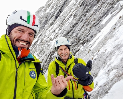 Monte Pegherolo, Alpi Orobie, Cristian Candiotto, Chiara Grattarola, Benigno Balatti - Cristian Candiott e Benigno Balatti durante l'apertura di È per te sulla parete NE del Monte Pegherolo, Alpi Orobie