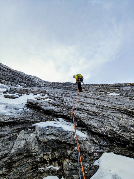 Monte Pegherolo, Alpi Orobie, Cristian Candiotto, Chiara Grattarola, Benigno Balatti - È per te sulla parete NE del Monte Pegherolo, Alpi Orobie (Cristian Candiotto, Chiara Grattarola, Benigno Balatti, 2022)