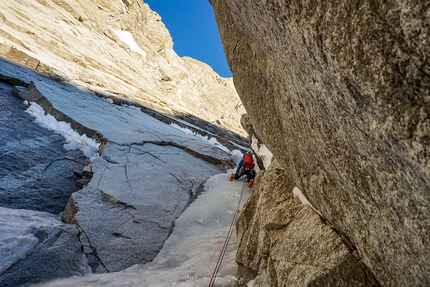 Line van den Berg and Fay Manners make first female ascent of  Phantom Direct on Grandes Jorasses