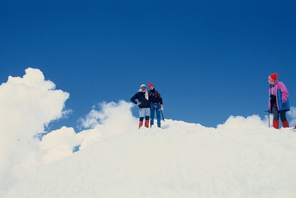 Gianni Calcagno - Gianni Calcagno e sua figlia Camilla Calcagno in cima al Nevado Ishinca in Perù