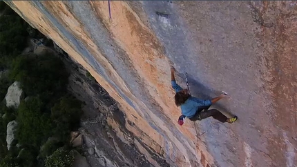 Chris Sharma climbs new Ceuse testspiece Three degrees of separation