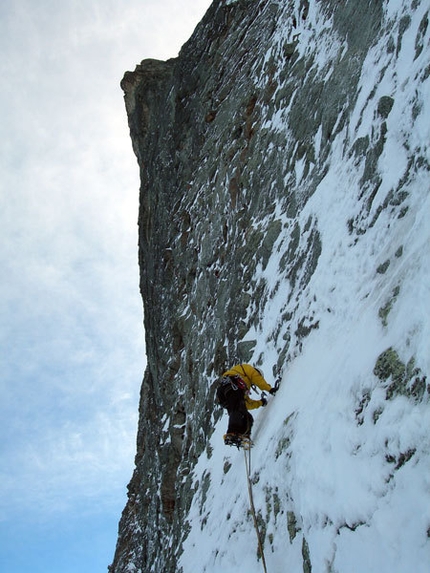 Alpinismo Extra-Ordinario - Rossano Libera in apertura su Bocconi Amari (M.te Emilius)