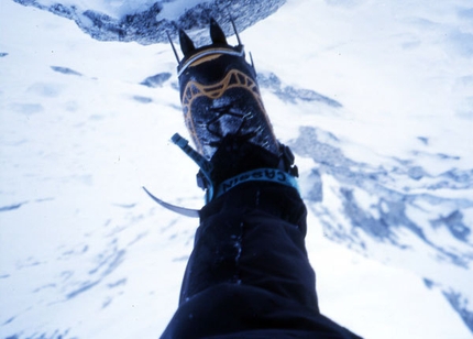 Alpinismo Extra-Ordinario - Rossano Libera sulla via Vinci al Ligoncio