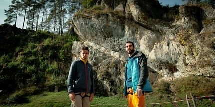 Stone Love, Frankenjura, Jerry Moffatt, Marco Zanone, Andrea Zanone - Marco Zanone e Andrea Zanone sotto la falesia Eldorado in Frankenjura, Germania