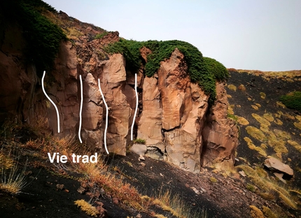 Etna arrampicata, Sicilia, Costa Fugazza - Costa Fugazza, Etna: 