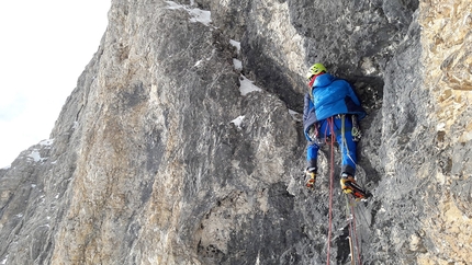 Val Lasties, Dolomiti, Johannes Egger - Der Name der Rose in Val Lasties, Dolomiti (Johannes Egger, Simon Furggler, Alex Unterkalmsteiner, Manuel Luterotti)