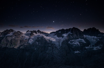 Fotografare il Parco - Fotografare il Parco 2022, Paesaggio: Parco Nazionale Gran Paradiso: Favola di una notte – Bivacco Leonessa di Giacomo Baffetti