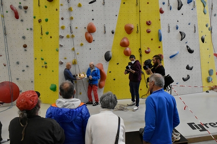 Marcel Remy - Marcel Remy celebra il suo 99° compleanno nella palestra d'arrampicata a Villeneuve