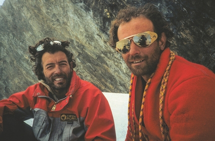 Tiziano Cantalamessa - Tiziano Cantalamessa e Massimo Marcheggiani in vetta al Baghirati Karak, 6702m. 1988.