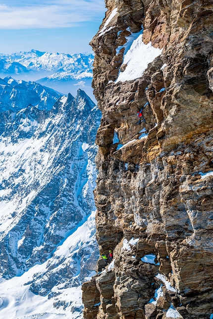 Matterhorn, François Cazzanelli, Emrik Favre, Francesco Ratti - Matterhorn south face: François Cazzanelli, Emrik Favre and Francesco Ratti making the first winter ascent 'Padre Pio, Une Echelle Vers le Ciel' (27/02 - 0/03/2022)
