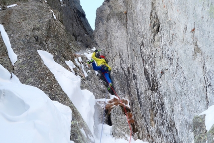 Mad Vlad climbed on Aiguille Noire de Peuterey by Jon Bracey, Matt Helliker