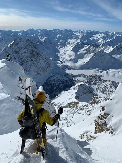 Mount Ethelbert, South Face, Canada, Christina Lustenberger, Mark Herbison, Sam Smoothy - The South Face of Mount Ethelbert in Canada, skied for the first time by Christina Lustenberger, Mark Herbison, Sam Smoothy on 05/03/2022