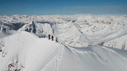 Mount Ethelbert, South Face, Canada, Christina Lustenberger, Mark Herbison, Sam Smoothy - Christina Lustenberger, Mark Herbison, Sam Smoothy on the summit of Mount Ethelbert in Canada on 05/03/2022, shortly before making the first ski descent of the mountain's formidable south face