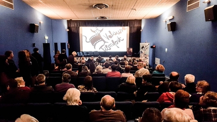 Valsusa Filmfest - Dal 25 marzo al 7 maggio 2022 andrà in scena la  XXVI edizione del Valsusa Filmfest, festival cinematografico e culturale sui temi del recupero della memoria storica, della montagna e della difesa dell’ambiente. Il programma prevede quindici eventi in nove comuni della Valle di Susa; l’ospite principale, Reinhold Messner, è atteso il 26 marzo.