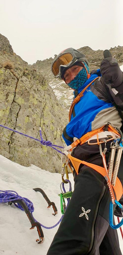 Monte Gelo, Prealpi Bresciane, Eric Albertini, Michele Tavelli, La Bestia, il Drago e il Bimbo - La Bestia, il Drago e il Bimbo alla nord del Monte Gelo nelle Prealpi Bresciane di Eric Albertini e Michele Tavelli