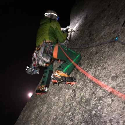 Pizzo Badile, British Route, Silvan Schüpbach, Peter von Känel - Silvan Schüpbach climbing the British Route on Pizzo Badile with Peter von Känel on 17/03/2022