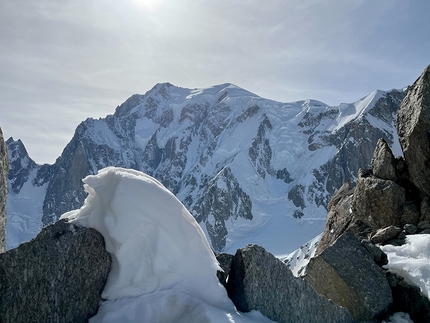 Goulotte Desperados, Tour Ronde, Mont Blanc, Niccolò Bruni, Gianluca Marra - Goulotte Desperados on Col Occidental de la Tour Ronde, Mont Blanc massif, first ascended by Niccolò Bruni and Gianluca Marra