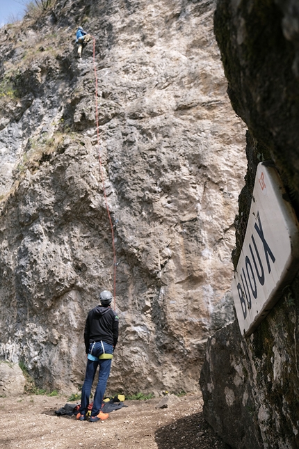 Climb & Clean 2022, Matteo Della Bordella, Massimo Faletti - Climb and Clean 2022: pulizia della falesia Valganna, in provincia di Varese