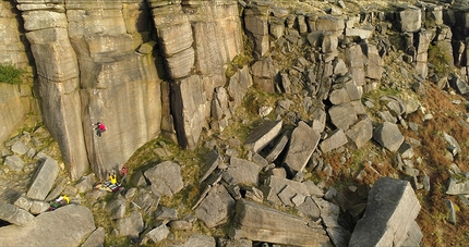 Siebe Vanhee, gritstone UK - Siebe Vanhee climbing Ulysses' Bow (E6 6b) at Stanage