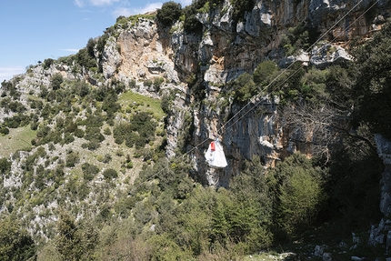 Climb and Clean 2022, Matteo Della Bordella, Massimo Faletti - Climb & Clean 2022: pulizia della falesia Trentinara (Campania)