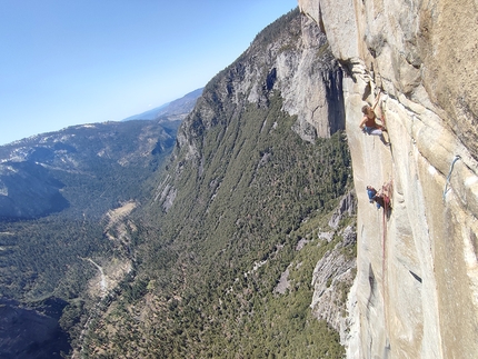 Soline Kentzel, Sébastien Berthe, Golden Gate, El Capitan, Yosemite, USA - Soline Kentzel & Seb Berthe repeating Golden Gate, El Capitan, Yosemite, USA, April 2022