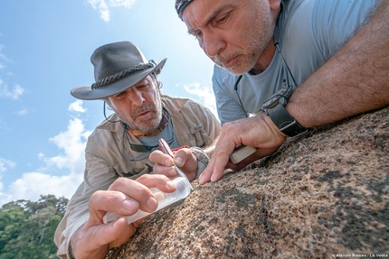 Associazione La Venta Esplorazioni Geografiche, Colombia - La Venta in Colombia, febbraio 2022. Questa spedizione esplorativa ha permesso di dimostrare la presenza di grotte di quarzo simili a quelle venezuelane, anche se più giovani, che saranno l’obiettivo di approfonditi studi scientifici nelle spedizioni future